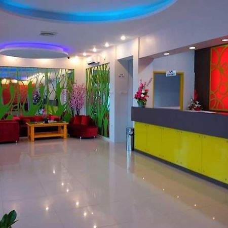 Wisma Asiatique Hotel Pekanbaru Ngoại thất bức ảnh